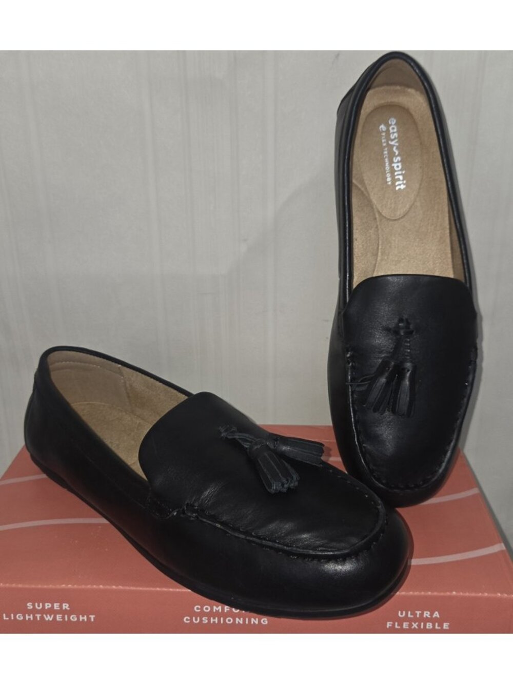 Easy Spirit Joandra Black  Slip On Tassel Comfort Loafer Women Size US 9.5 M NEW